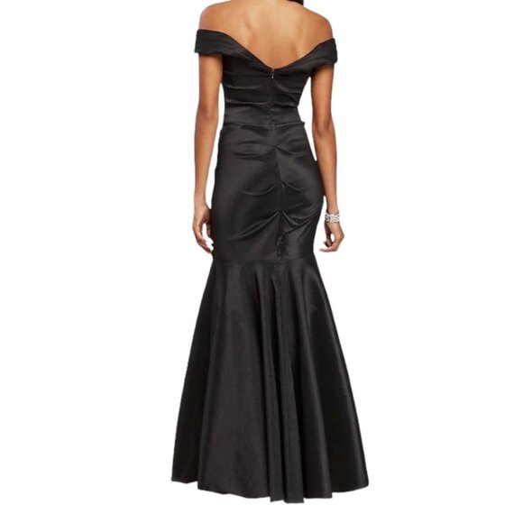 Xscape Off the Shoulder Cap Sleeve Stretch Taffeta Dress Size 2 Black Formal - Picture 6 of 12